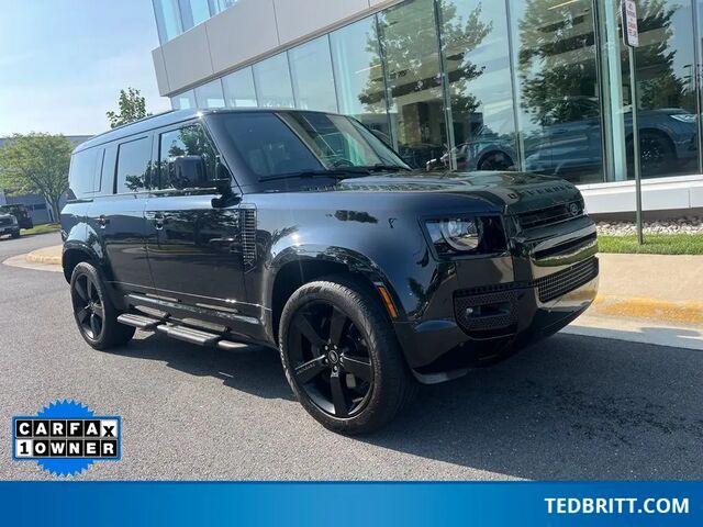 2025 Land Rover Defender 110 P400 X-Dynamic SE