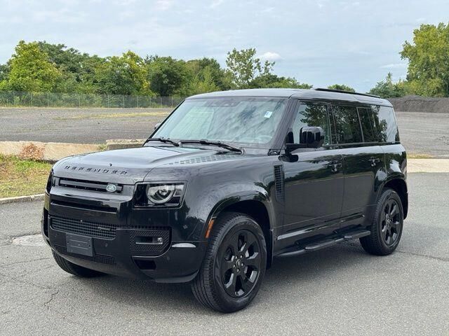 2023 Land Rover Defender 110 X-Dynamic SE — photo 1 of 13