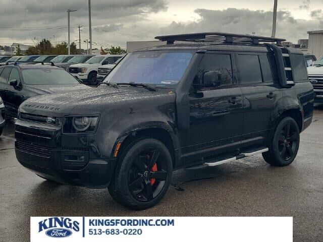 2023 Land Rover Defender 130 X-Dynamic SE