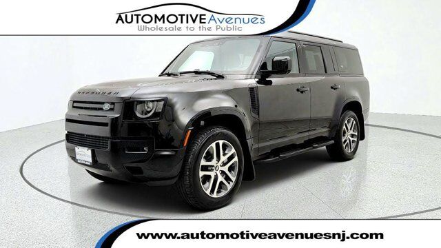 2024 Land Rover Defender X-Dynamic SE