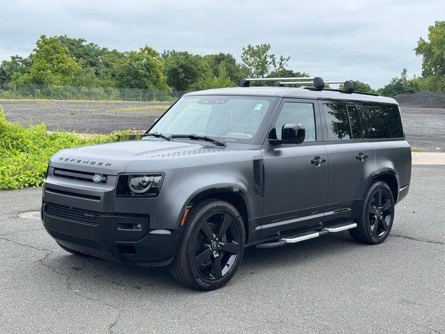 2023 Land Rover Defender 130 X-Dynamic SE — photo 1 of 26