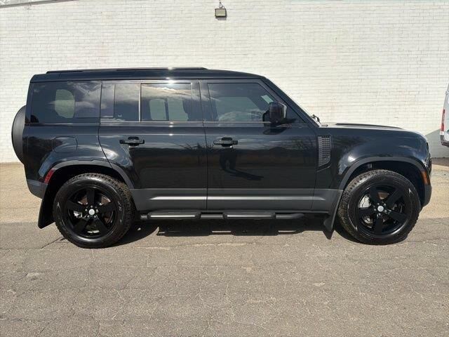 2025 Land Rover Defender 110 P400 S