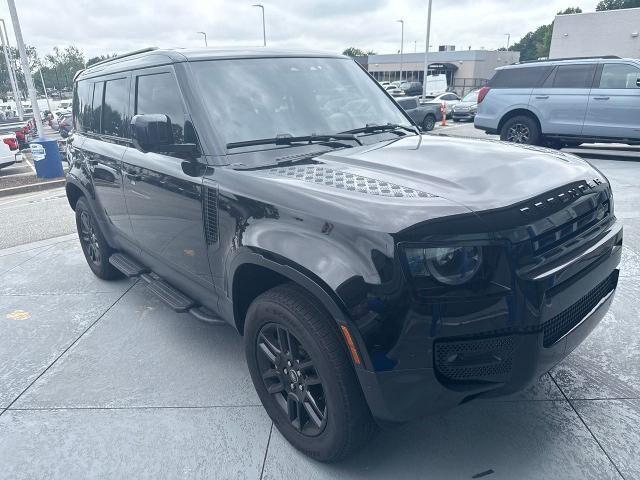 2025 Land Rover Defender 110 P300 S