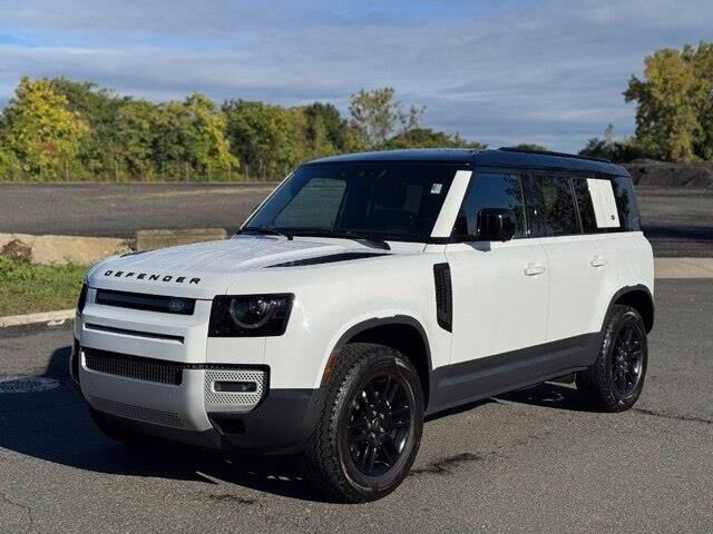 2024 Land Rover Defender 110 P300 S