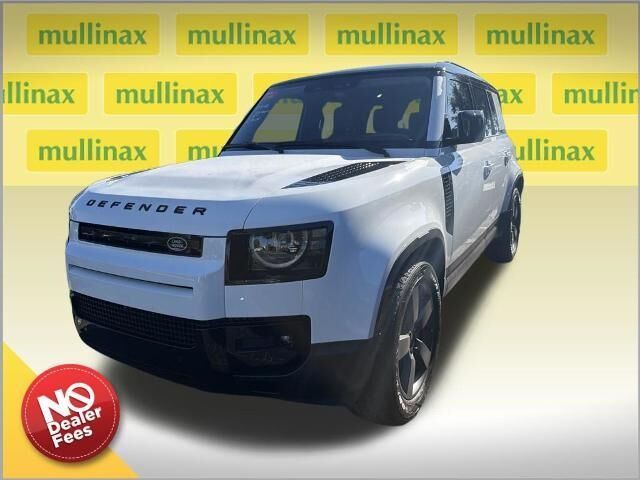 2026 Land Rover Defender 110 P300 S