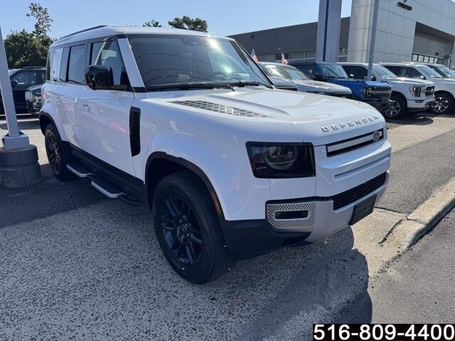 2024 Land Rover Defender 110 P300 S