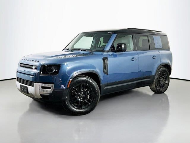 2022 Land Rover Defender 110 S — photo 1 of 1