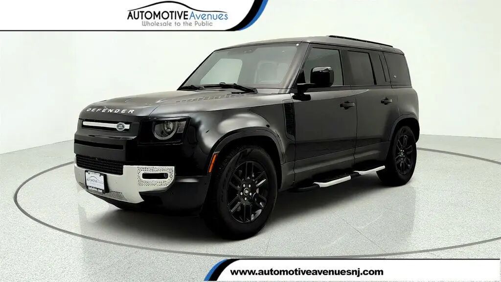 2024 Land Rover Defender 110 P400 S — photo 1 of 26