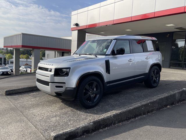 2022 Land Rover Defender SE