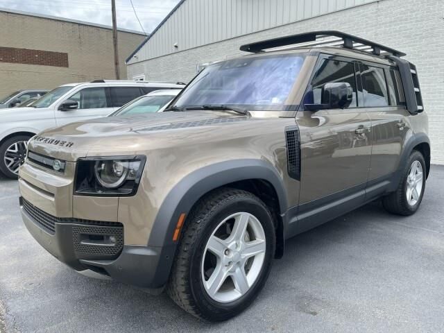 2020 Land Rover Defender 110 SE — photo 1 of 1