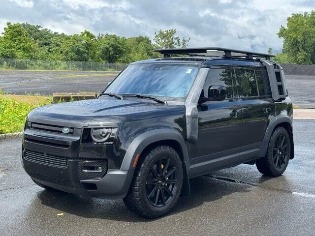 2020 Land Rover Defender 110 SE — photo 1 of 13