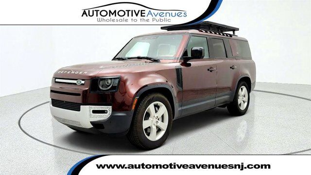 2023 Land Rover Defender SE