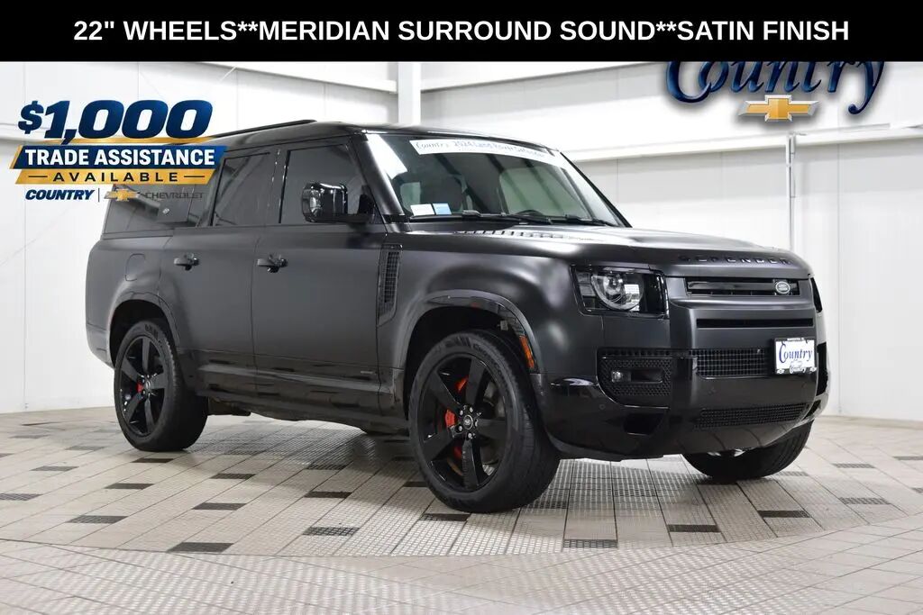 2024 Land Rover Defender 130 P400 X — photo 1 of 11