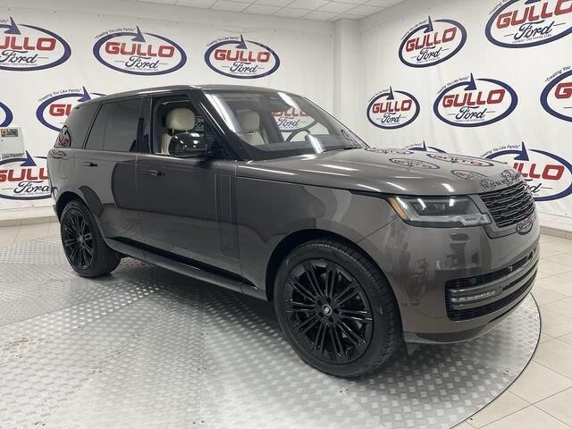 2023 Land Rover Range Rover P530 SE