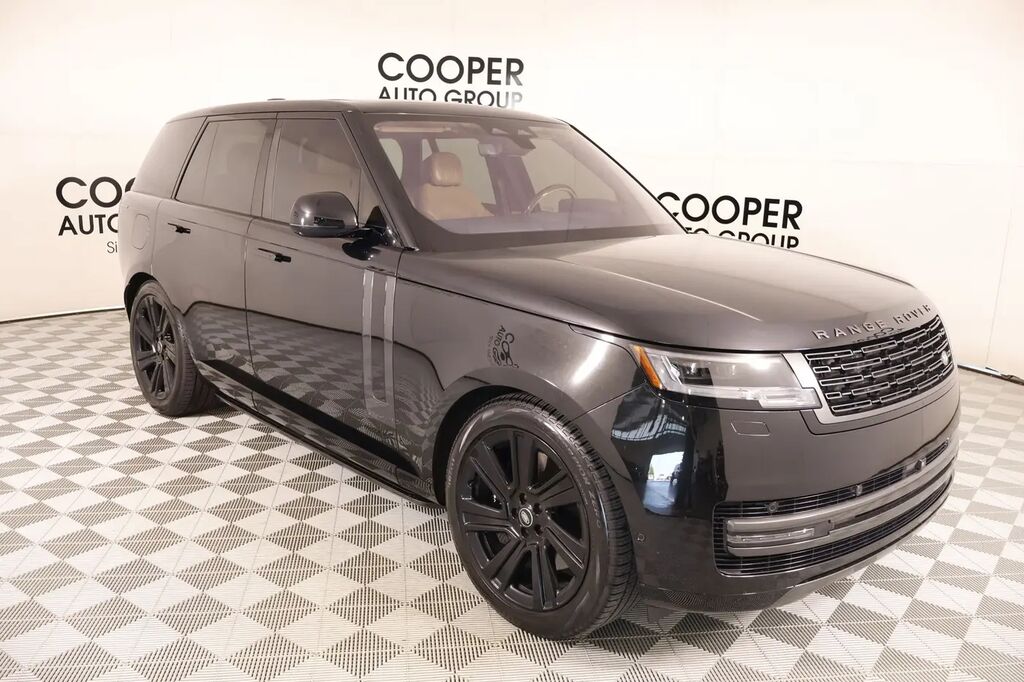 2023 Land Rover Range Rover P530 SE — photo 1 of 13