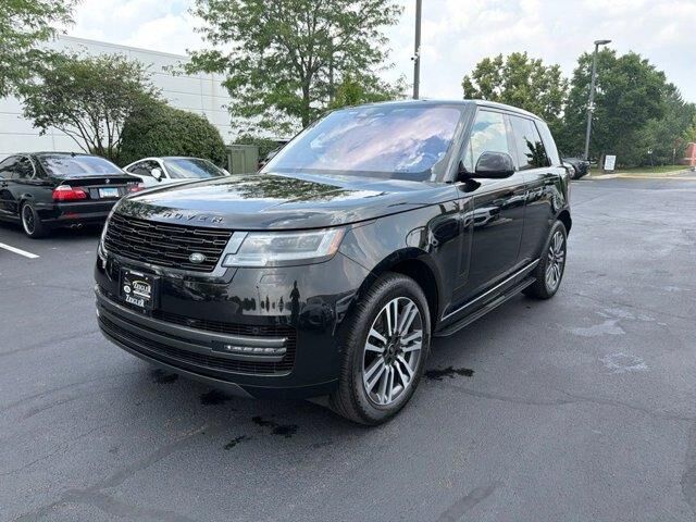 2023 Land Rover Range Rover P530 SE