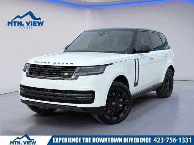 2025 Land Rover Range Rover P530 SE