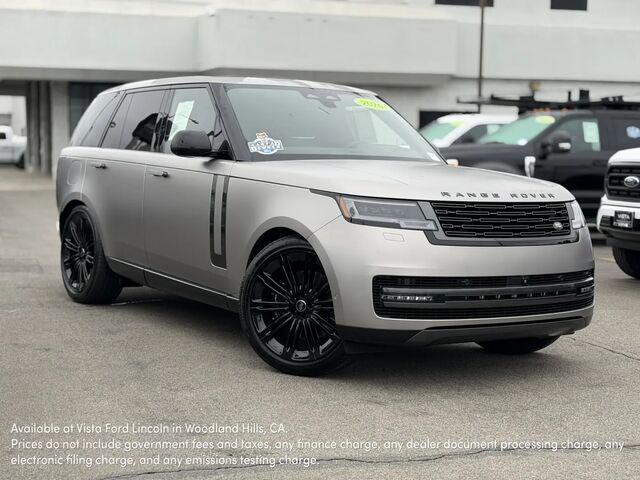 2025 Land Rover Range Rover P530 SE