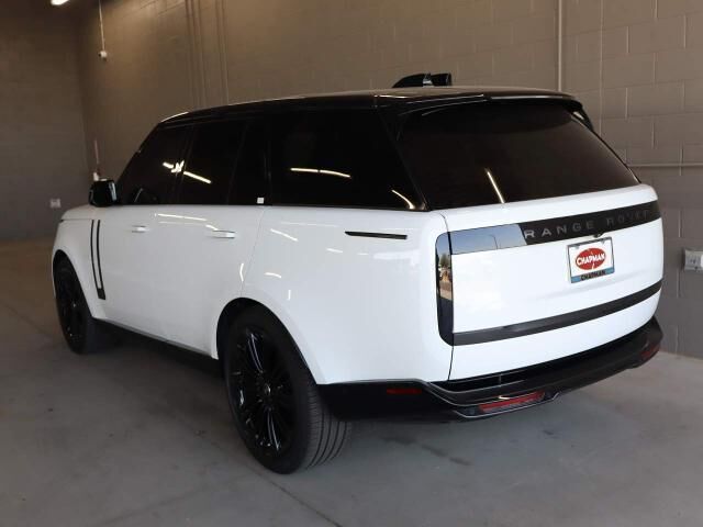 2024 Land Rover Range Rover P530 SE