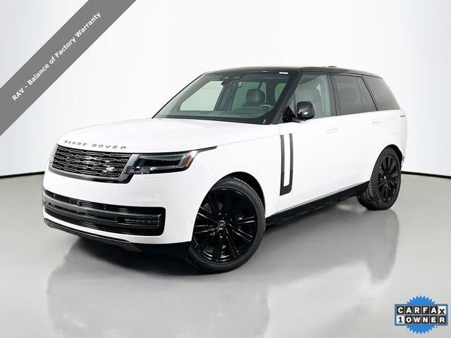 2025 Land Rover Range Rover P550e SE — photo 1 of 1
