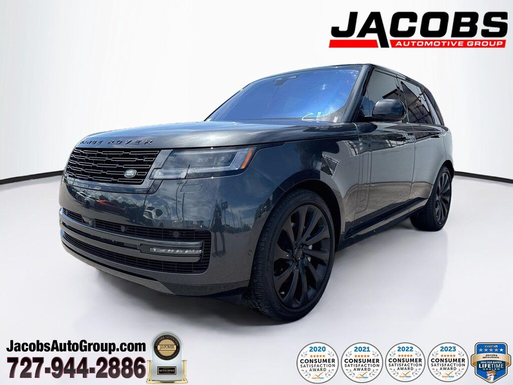 2023 Land Rover Range Rover P400 SE — photo 1 of 26