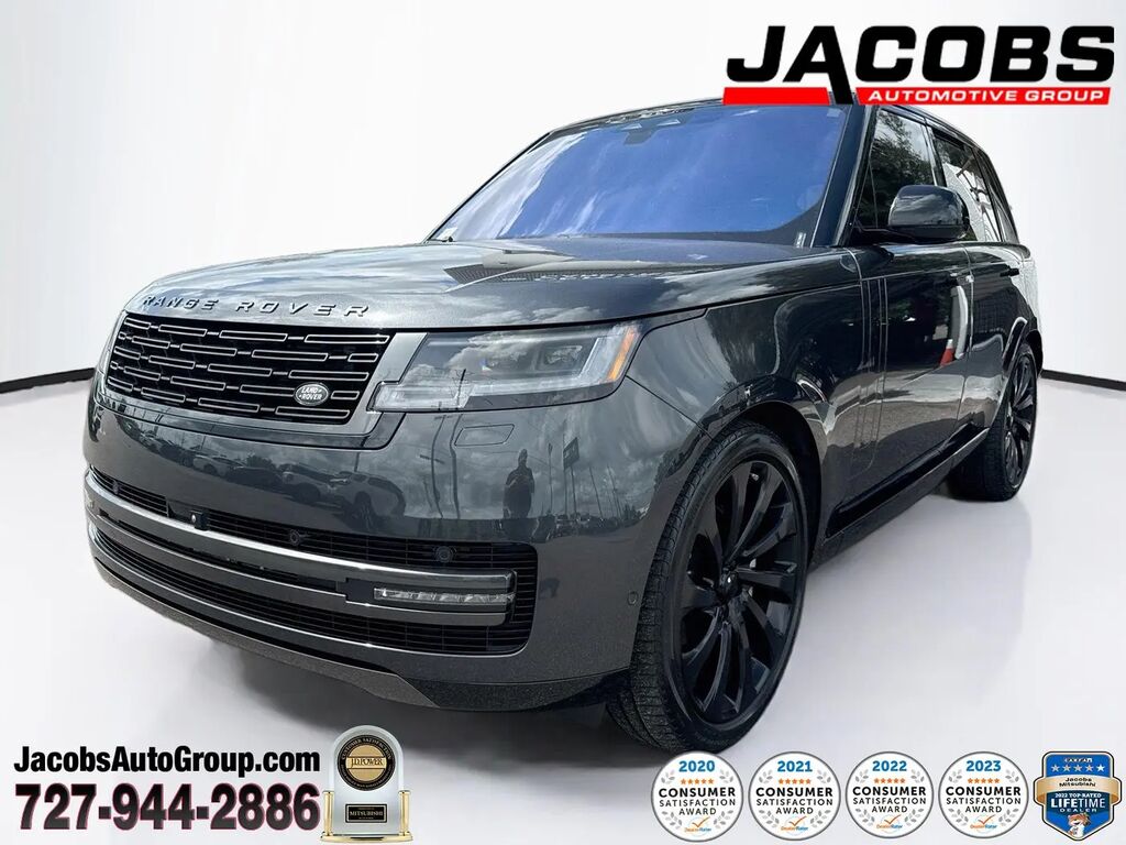 2023 Land Rover Range Rover P400 SE — photo 1 of 13