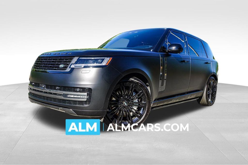 2024 Land Rover Range Rover SE — photo 1 of 16