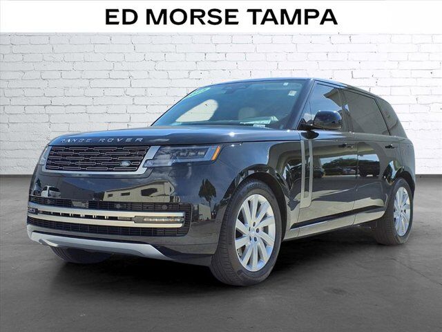2025 Land Rover Range Rover SE