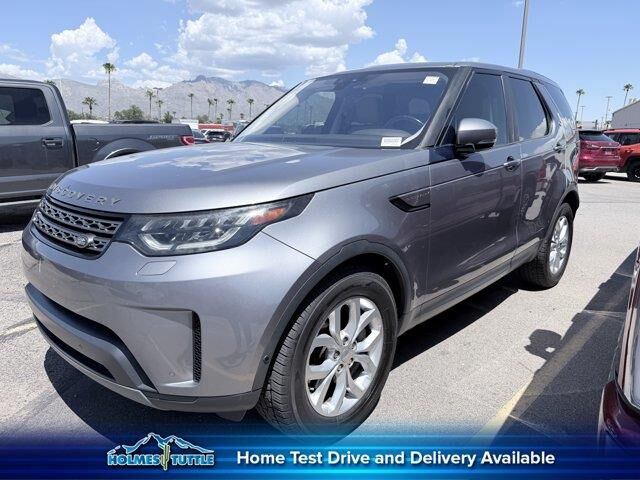 2020 Land Rover Discovery SE — photo 1 of 26