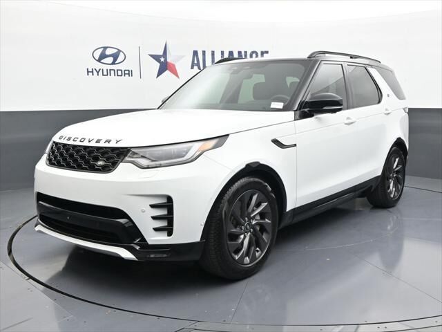 2024 Land Rover Discovery P300 Dynamic SE