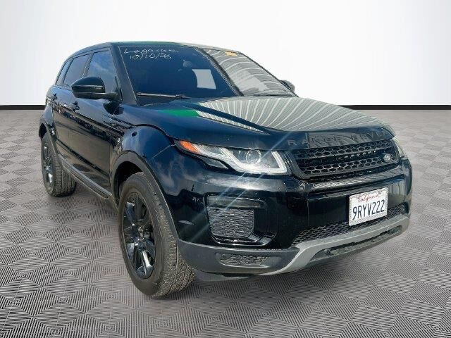 2019 Land Rover Range Rover Evoque SE Premium — photo 1 of 13