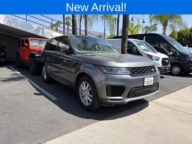 2018 Land Rover Range Rover Sport SE — photo 1 of 28