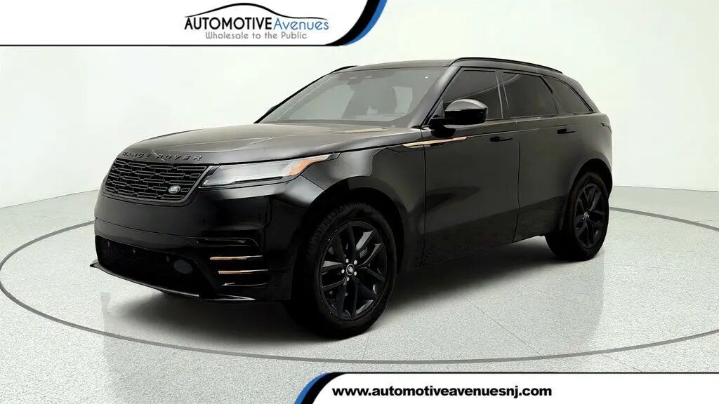 2024 Land Rover Range Rover Velar P250 Dynamic SE — photo 1 of 13