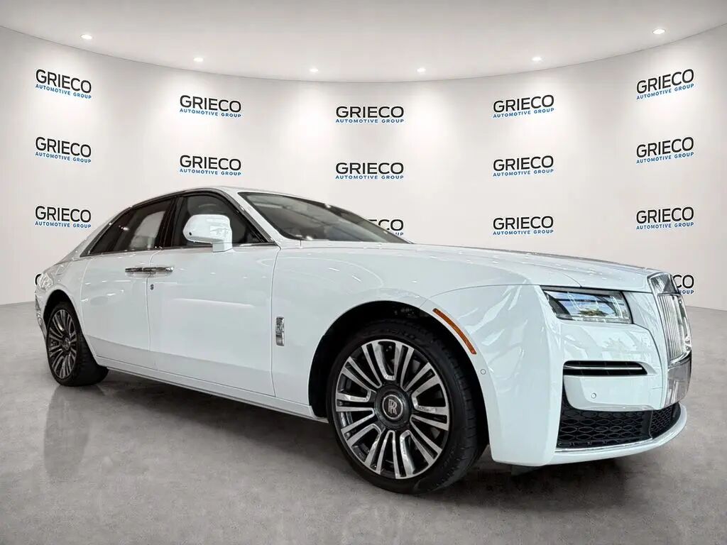 2024 Rolls-Royce Ghost Base — photo 1 of 1