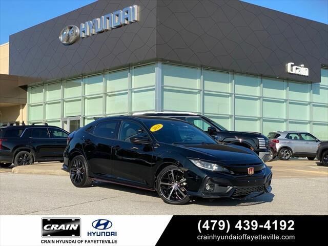 2021 Honda Civic Sport — photo 1 of 38
