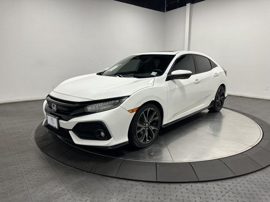 2017 Honda Civic Sport Touring — photo 1 of 13