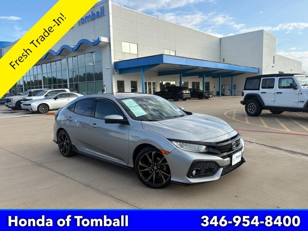 2018 Honda Civic Hatchback Sport Touring — photo 1 of 7