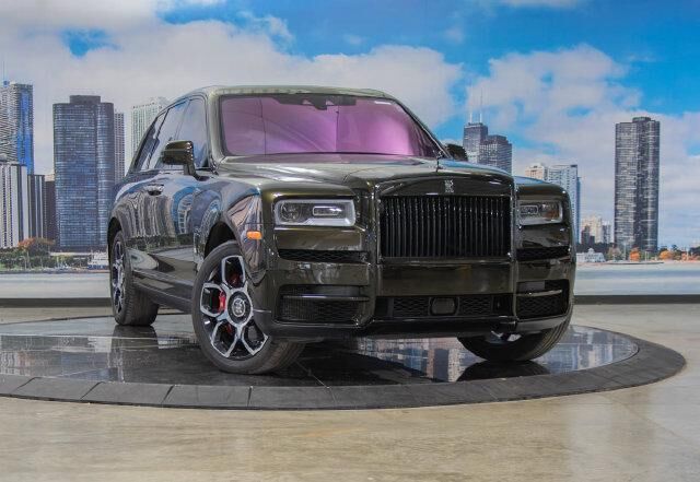 2023 Rolls-Royce Black Badge Cullinan Base