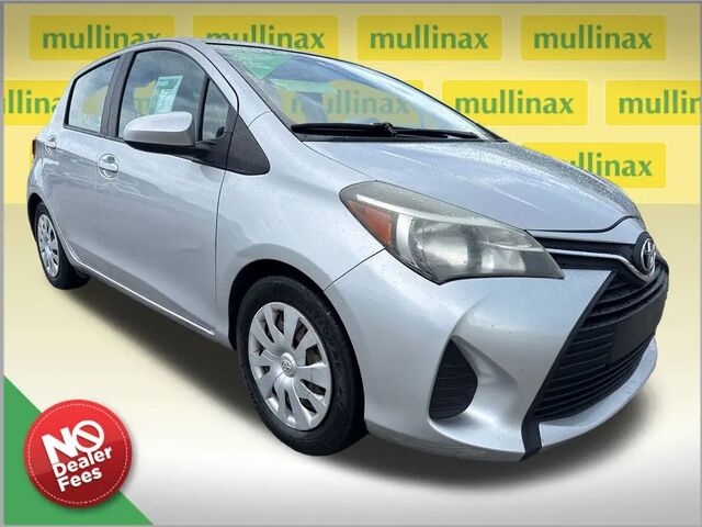 2016 Toyota Yaris 5-Door SE