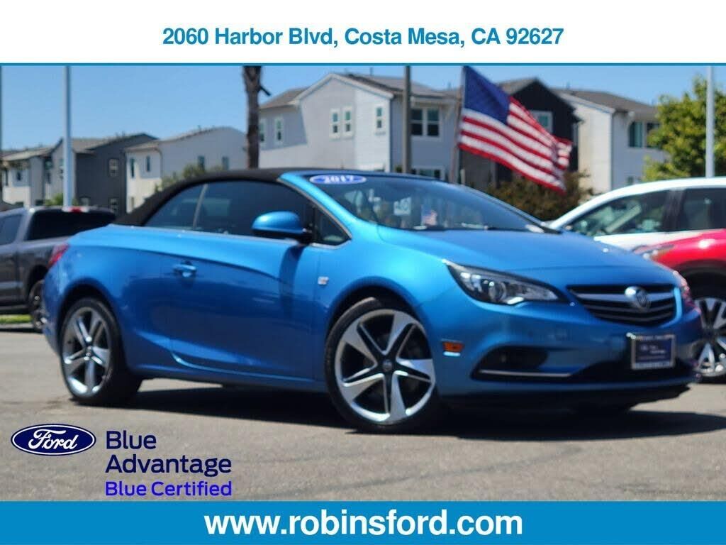 2017 Buick Cascada Sport Touring — photo 1 of 2
