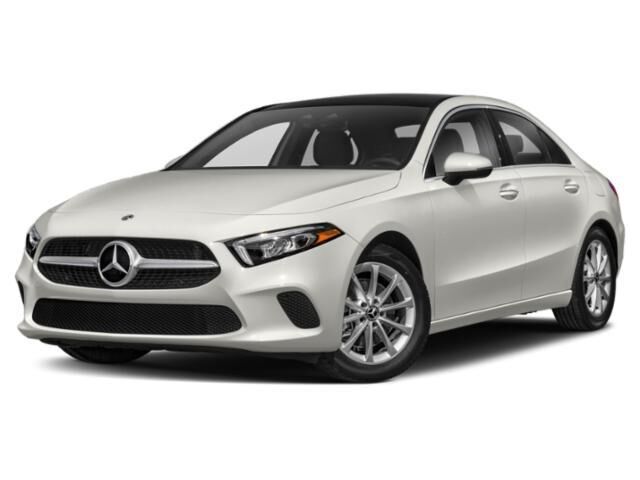 2022 Mercedes-Benz A-Class A 220 4MATIC — photo 1 of 13
