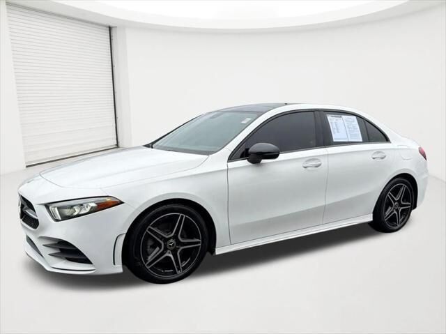 2022 Mercedes-Benz A-Class A 220 4MATIC
