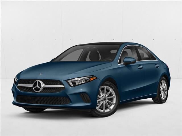 2022 Mercedes-Benz A-Class A 220 4MATIC — photo 1 of 1