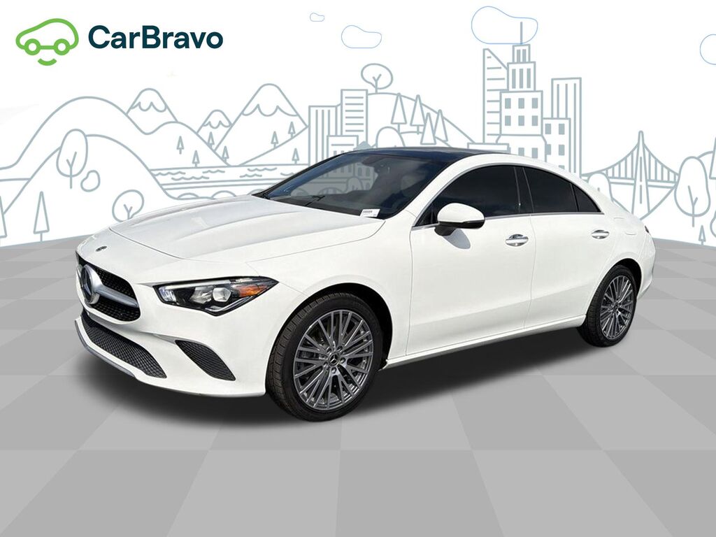 2022 Mercedes-Benz CLA 4MATIC — photo 1 of 6