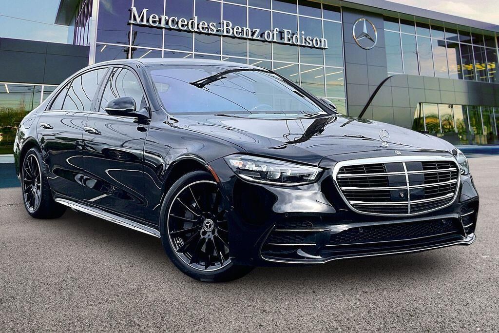 2023 Mercedes-Benz S-Class S 500 4MATIC — photo 1 of 3