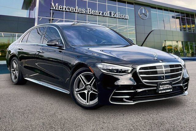 2022 Mercedes-Benz S-Class S 580 — photo 1 of 1