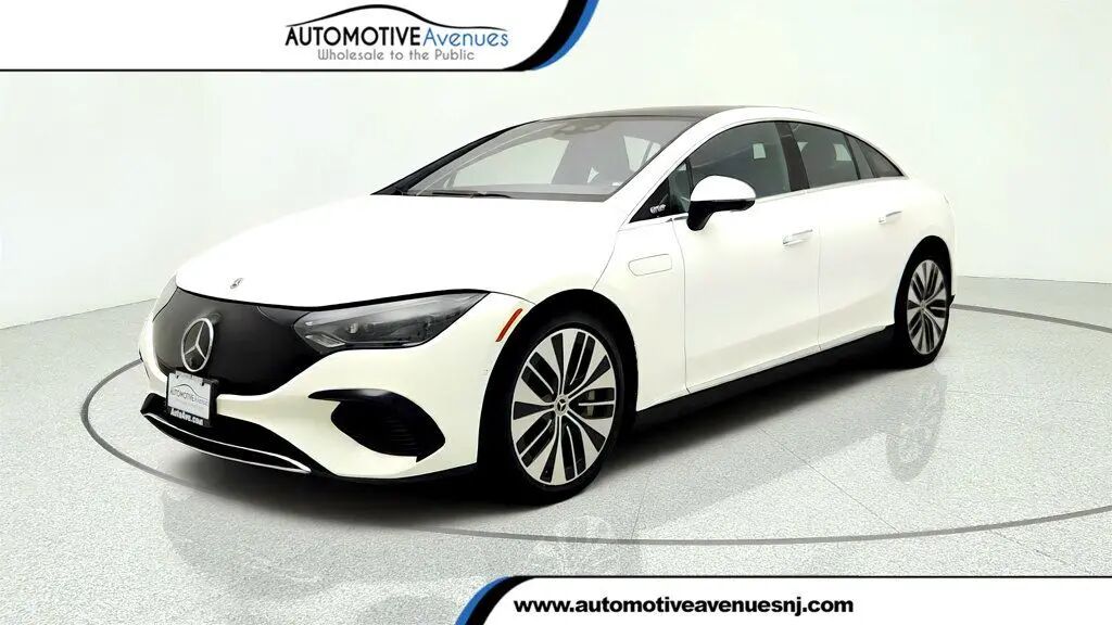 2023 Mercedes-Benz EQE EQE 350 4MATIC — photo 1 of 26