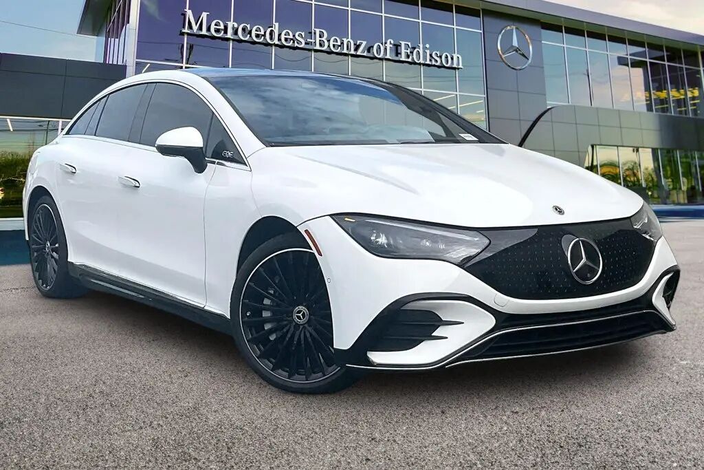 2024 Mercedes-Benz EQE EQE 500 4MATIC — photo 1 of 3