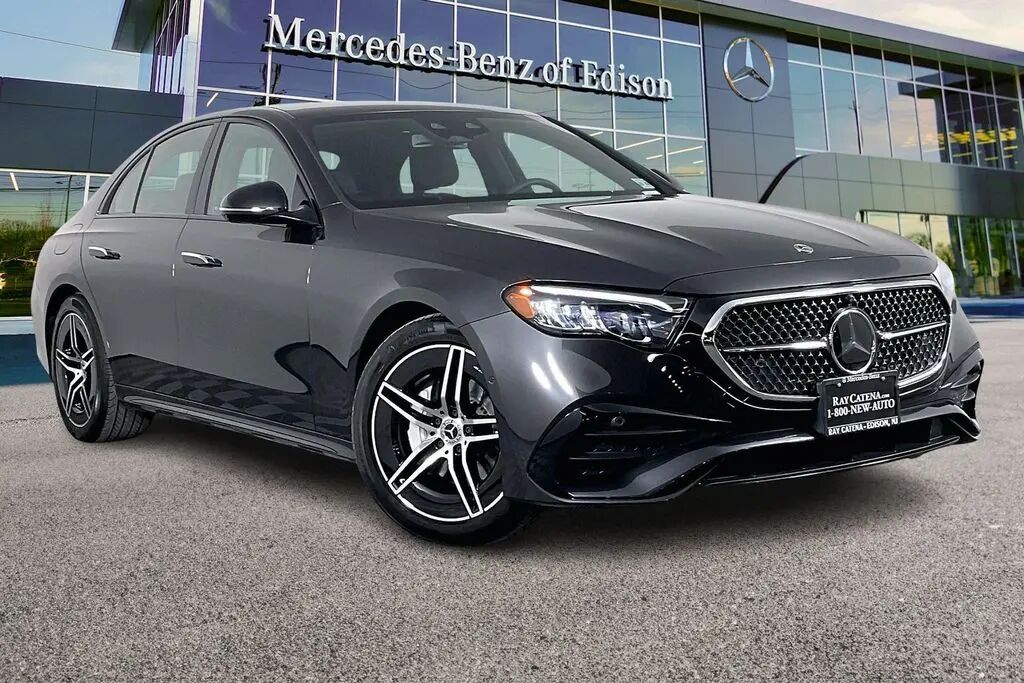 2026 Mercedes-Benz E-Class E 350 4MATIC — photo 1 of 13