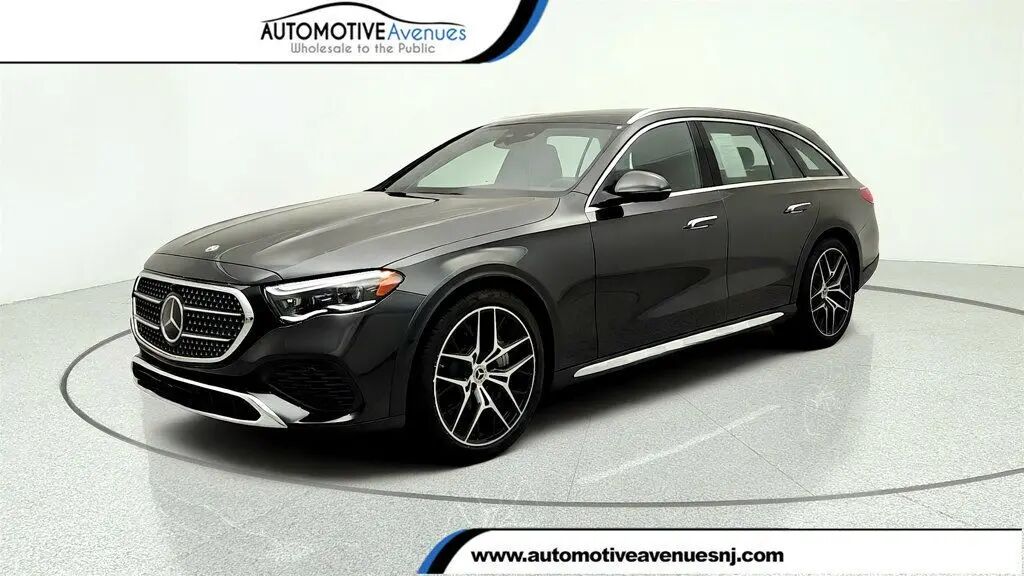 2024 Mercedes-Benz E-Class E 450 4MATIC All-Terrain — photo 1 of 13